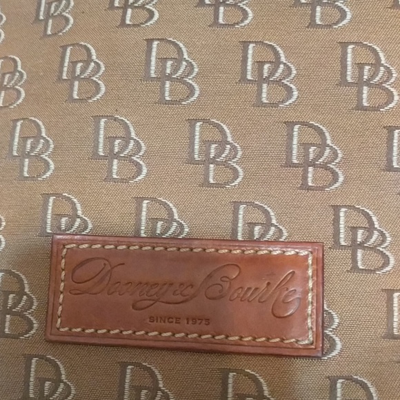 NWT Dooney & Bourke Handbag - Picture 2 of 8